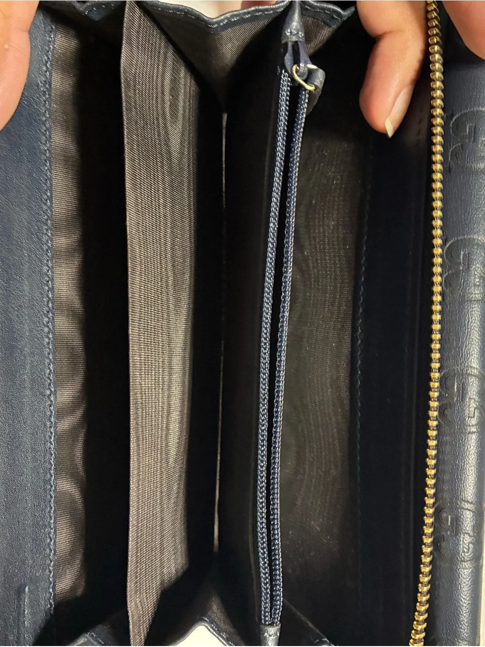 Gucci Black Embossed GG Continental Card Holder Wallet